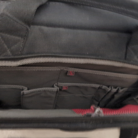 Samsonite Computer Bag Business Briefcase Carry On Laptop Weekend Travel Luggage - Picture 2 of 4